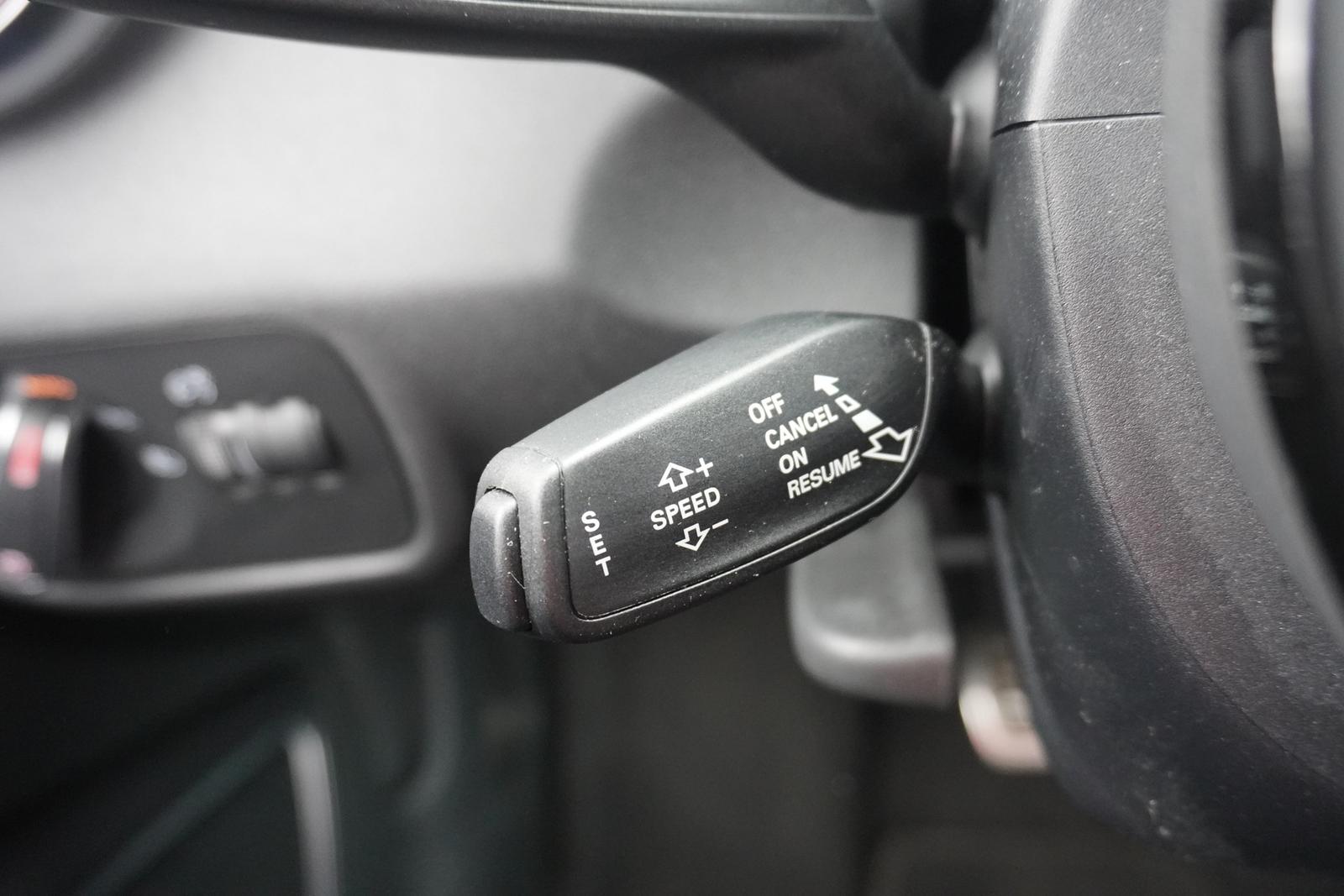 Audi A1 1.0 TFSI ultra sport Bi-Xenon Bose PDC USB