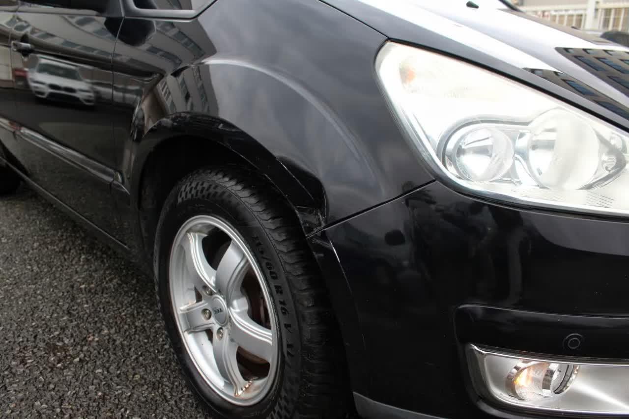 Ford Galaxy 2007 — photo 19