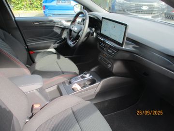 Ford Focus Turnier ST-Line 5j Garantie + Winterpaket