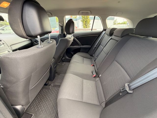 Toyota Avensis Kombi Sol