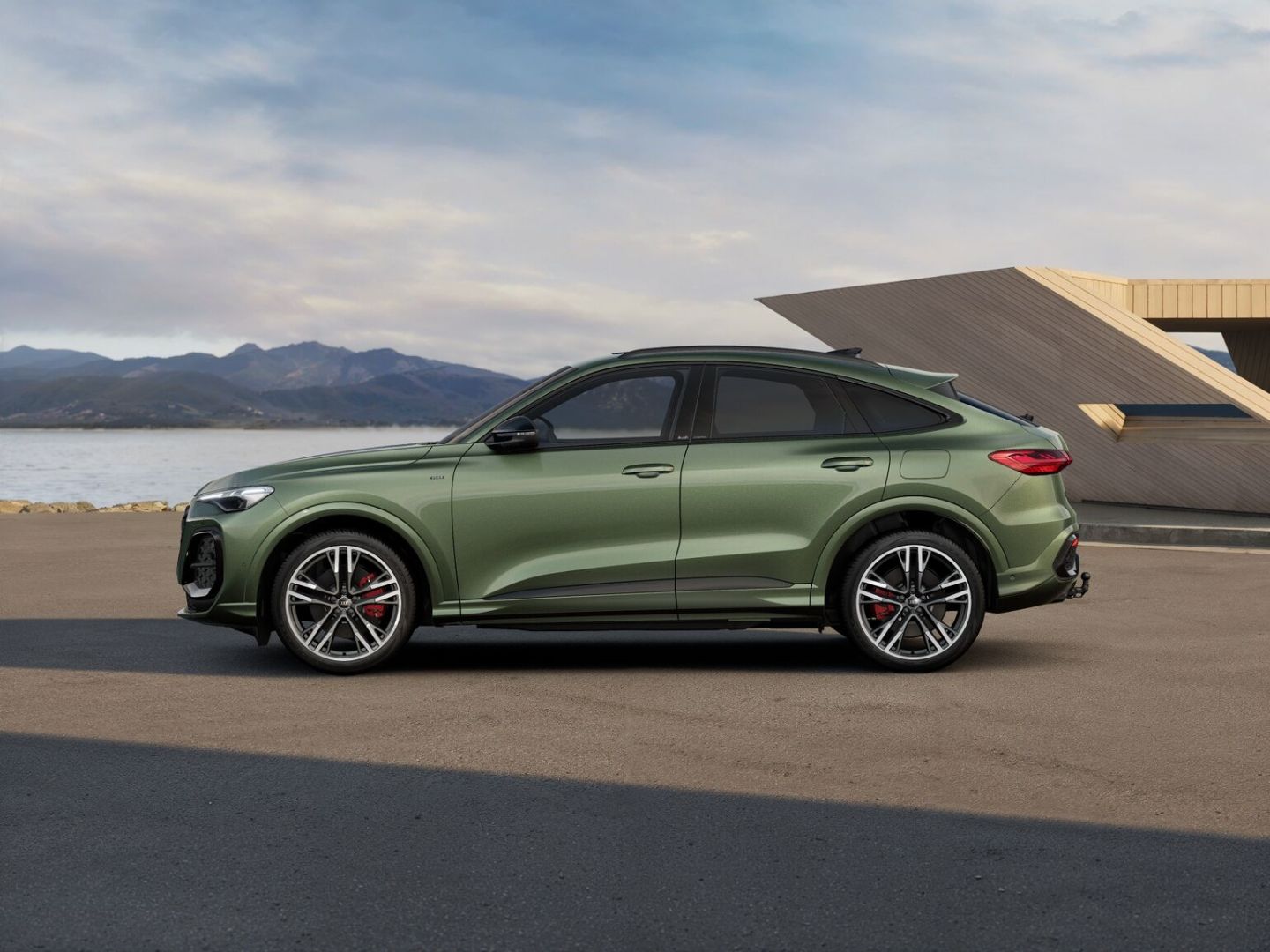Audi Q5 Sportback e-hybrid TECHPRO MATRIX 21 B&O AHK  imagem 3
