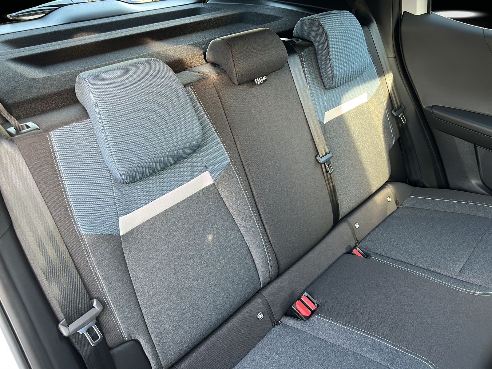 Fahrzeugabbildung Opel Frontera Edition Automatik ALLWETTER/PDC/TECH-PA