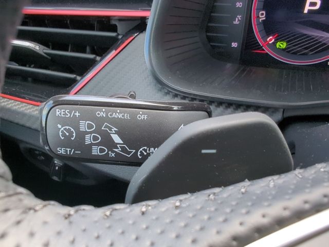 Fahrzeugabbildung SKODA Scala 1.0 TSI DSG Monte Carlo