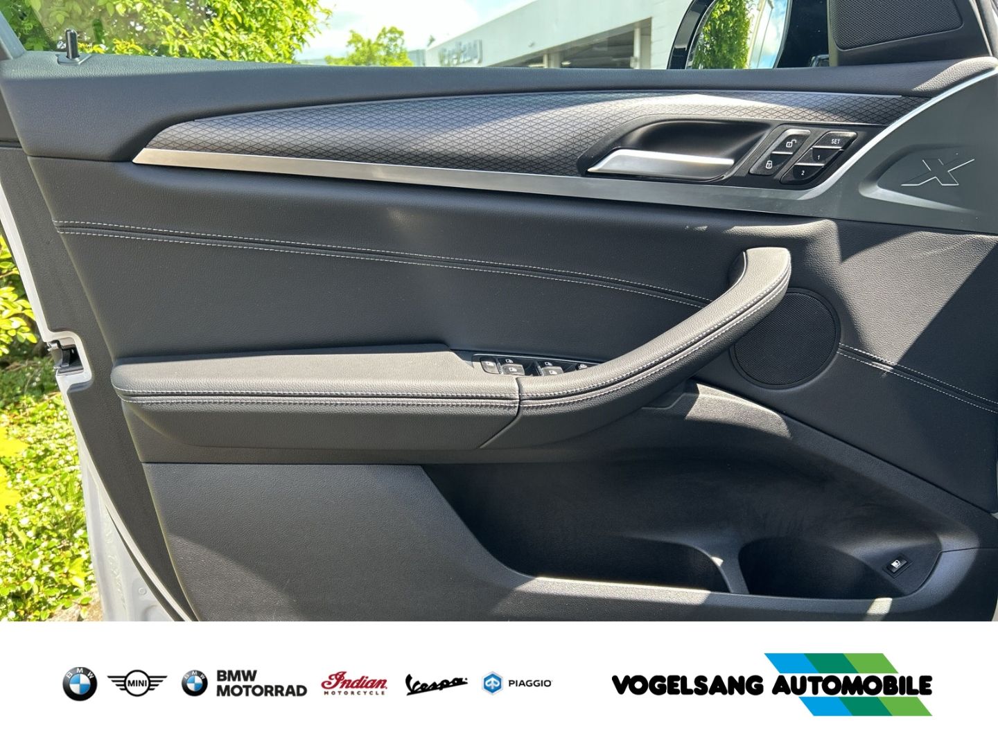 Fahrzeugabbildung BMW X3 xDrive 30e,M Sport,Panodach,Leder,HIFI,DAB,Dr