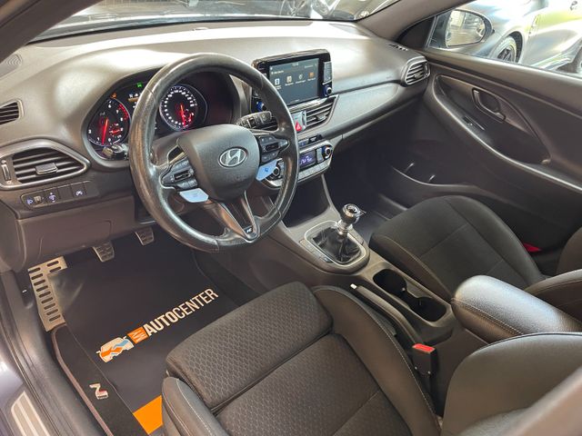 Hyundai i30 N Performance *NAVI*KAMERA*LED*PDC*SHA*TEMP*