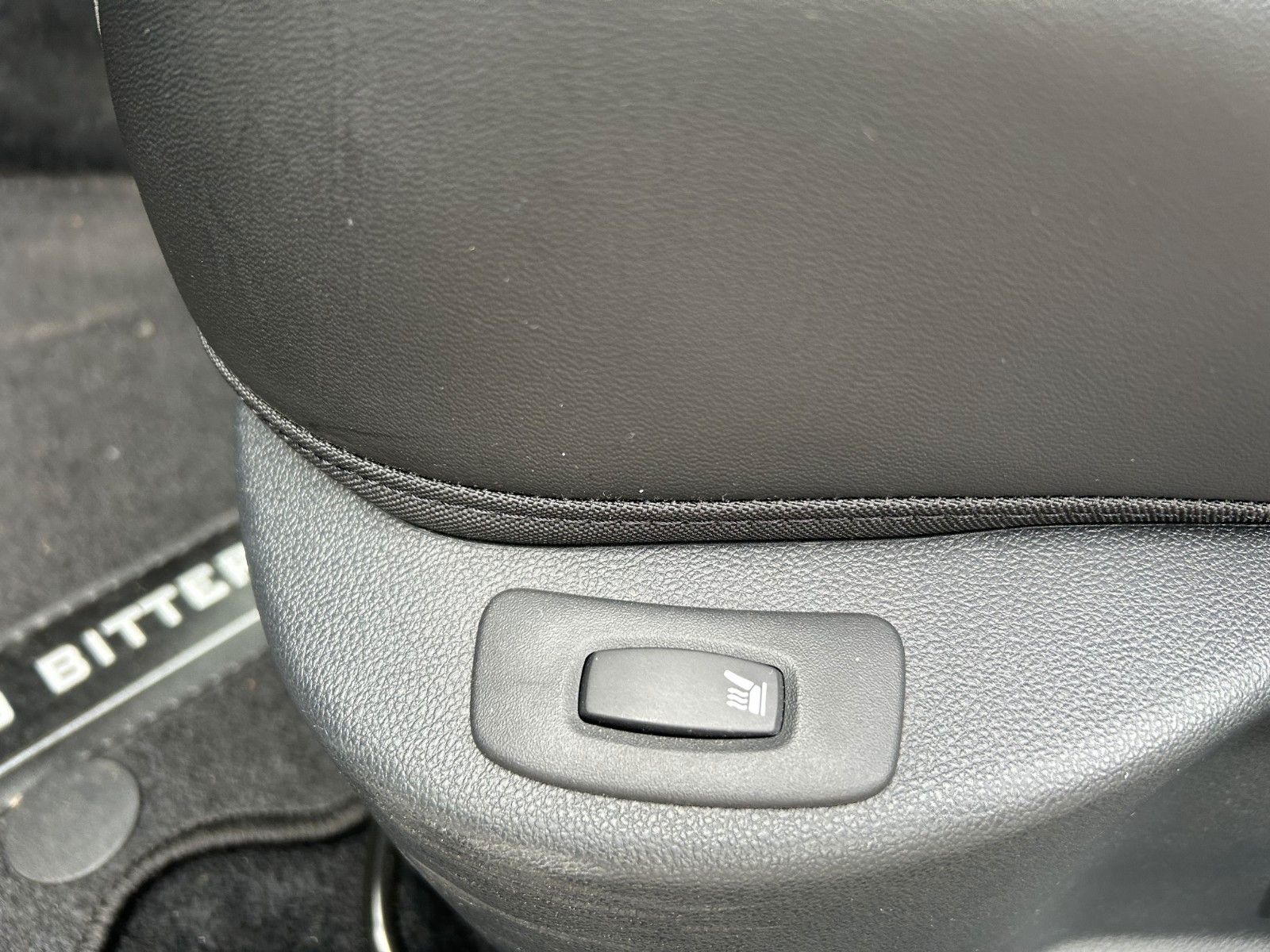 Fahrzeugabbildung Renault Clio IV Collection