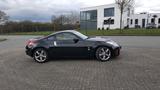 Nissan 350Z  - Nissan 350Z: Schwarz
