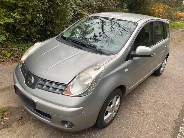 Nissan Note 1,4 TÜV NEU