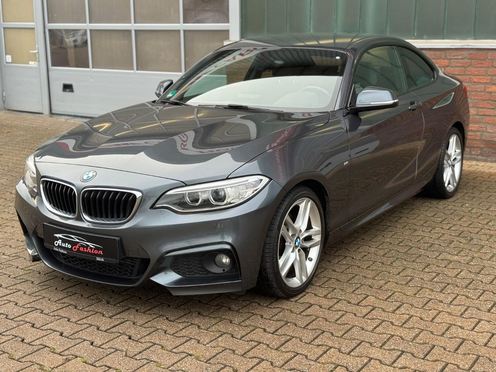 BMW 220i Coupe M-Paket 1.HAND