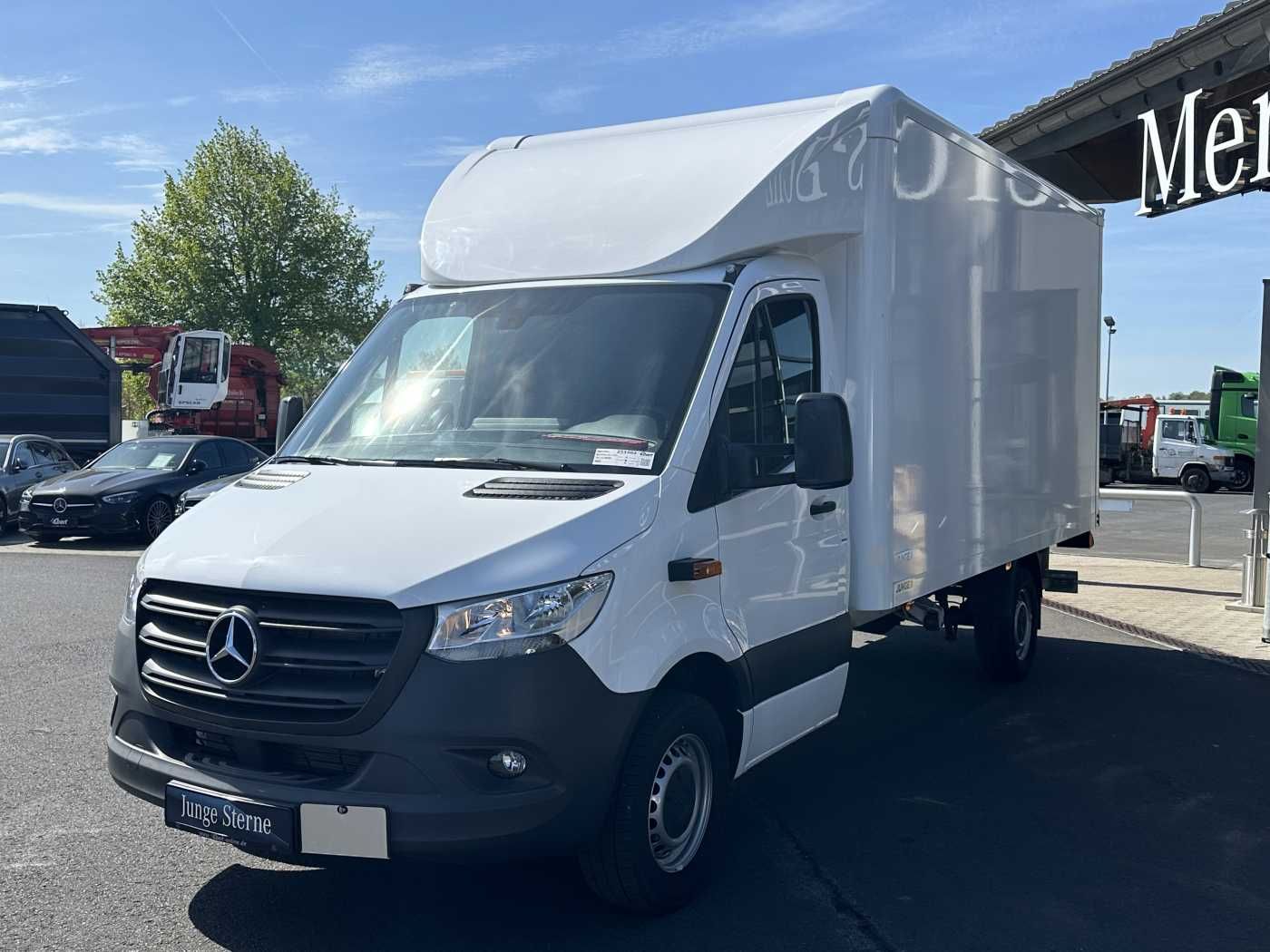Fahrzeugabbildung Mercedes-Benz Sprinter 317 CDI Koffer LBW Schwing Klima Kamera