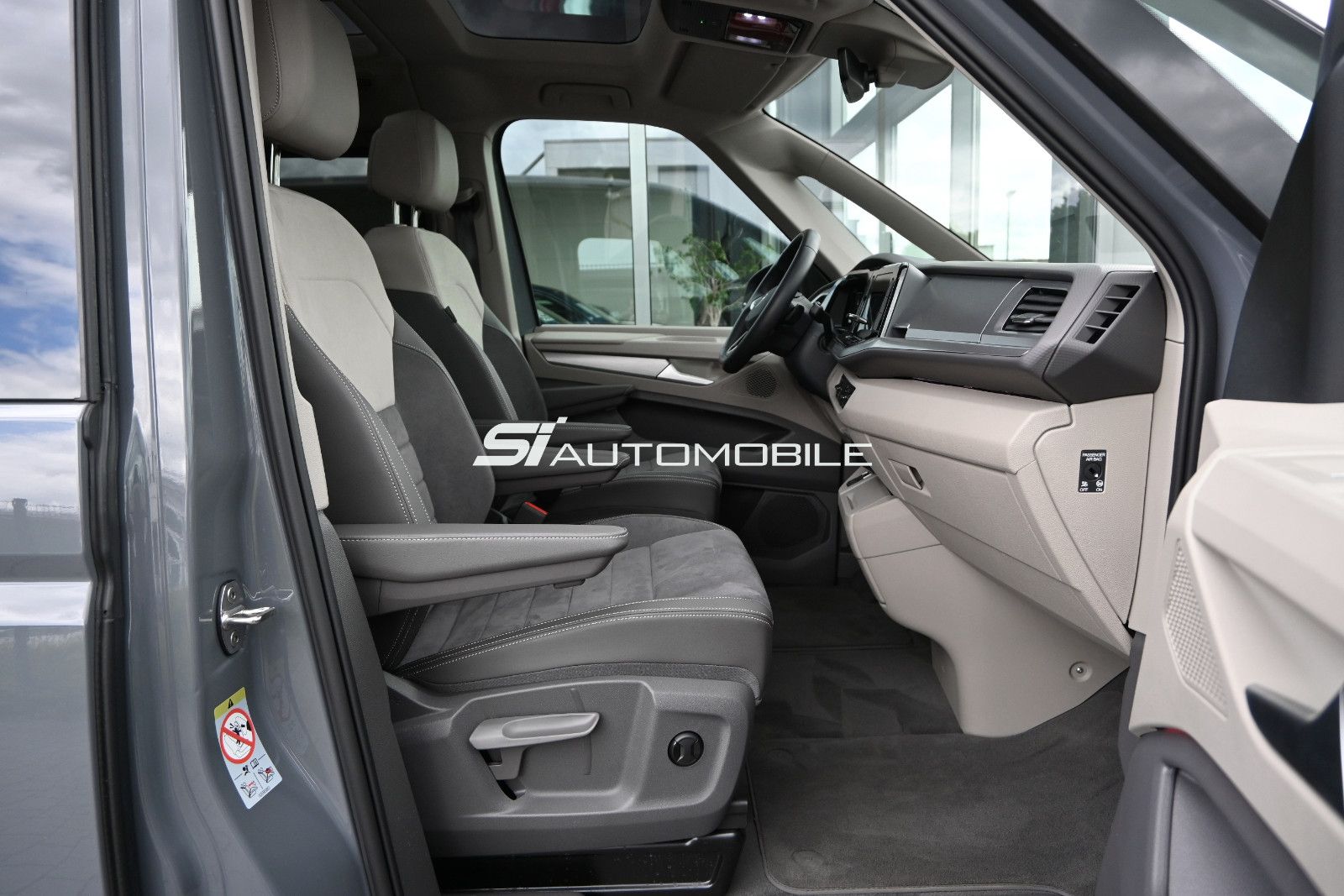 Fahrzeugabbildung Volkswagen T7 Multivan 2.0 TDI Lang Edition °UVP 84.696€°