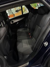 Mercedes E 300 - 11