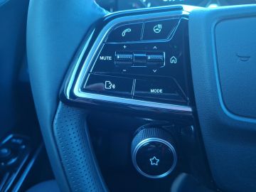 KGM Actyon LUX NaviWildleder360 KameraLEDACCEl.