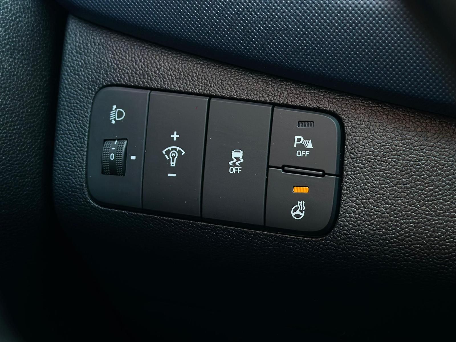 HYUNDAI i10 1.0 FIFA WORLD CUP EDITION* TEMP#SHZ#PDC#ALU - Image 18