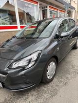 Opel Corsa E 1.4 Motor 90 ps Garagenwagen - Opel Corsa: Motor
