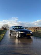 BMW 318i - E36 Comfort Edition - BMW 3er Reihe: Comfort Edition