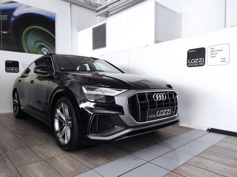 Image of Audi Q8