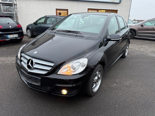 Mercedes-Benz B180 *EURO5* (Navi,LMR17",8x bereift,SHZ,PDC,..)