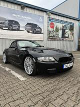 BMW Z4 Roadster 3.0si  M-Ausstattung/19Zoll/ Leder.. - BMW Z4 in Bochum