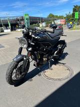 Husqvarna Svartpilen 401 ( Quickshifter, Akrapovic ) - HUSQVARNA SVARTPILEN 401