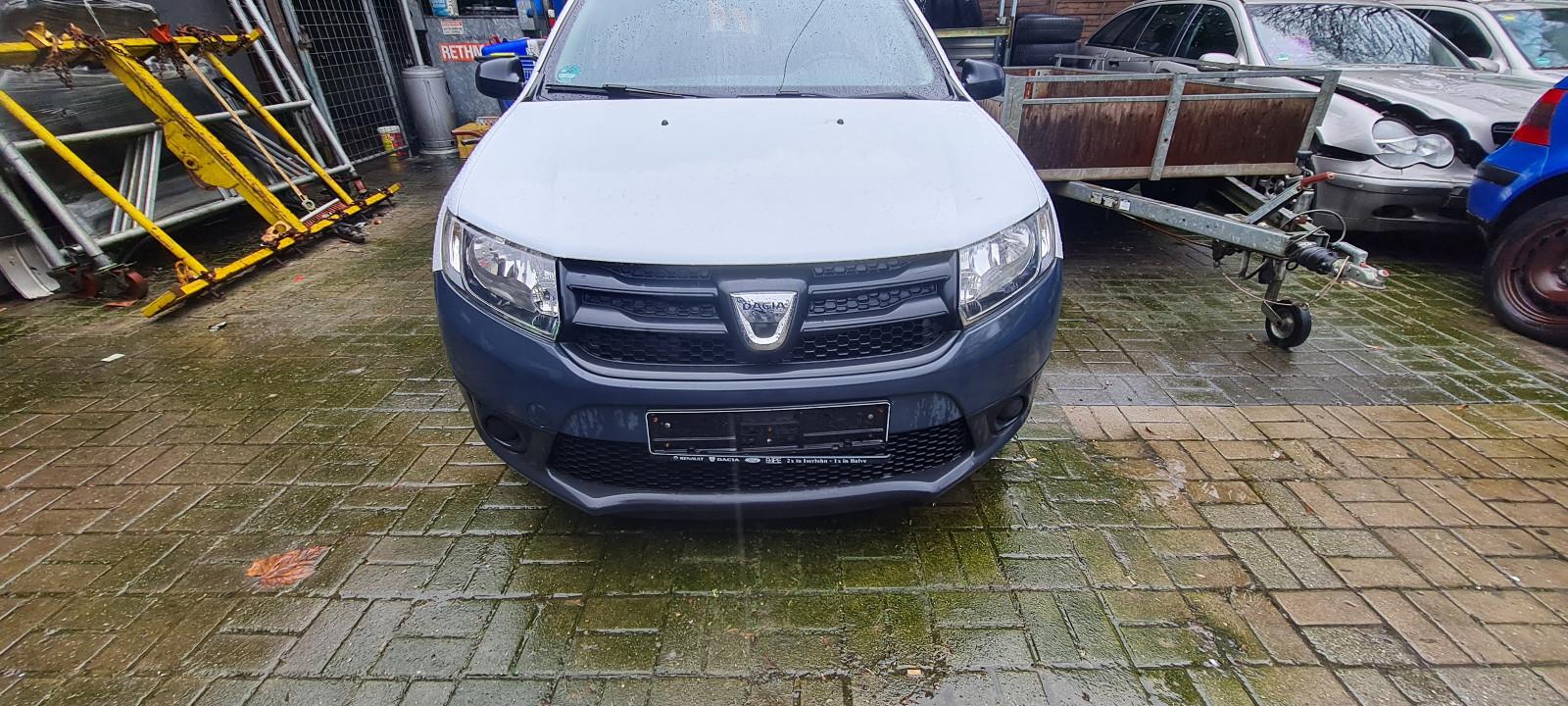 Dacia Sandero 1.2 16V 75 Essentiel