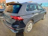 Volkswagen Tiguan 2.0 TDI SCR DSG Elegance - Volkswagen Gebrauchtwagen in Wiesbaden