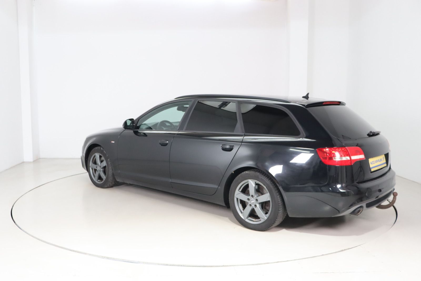 Fahrzeugabbildung Audi A6 3.0 TDI quattro Avant S-line * Navi * Memory