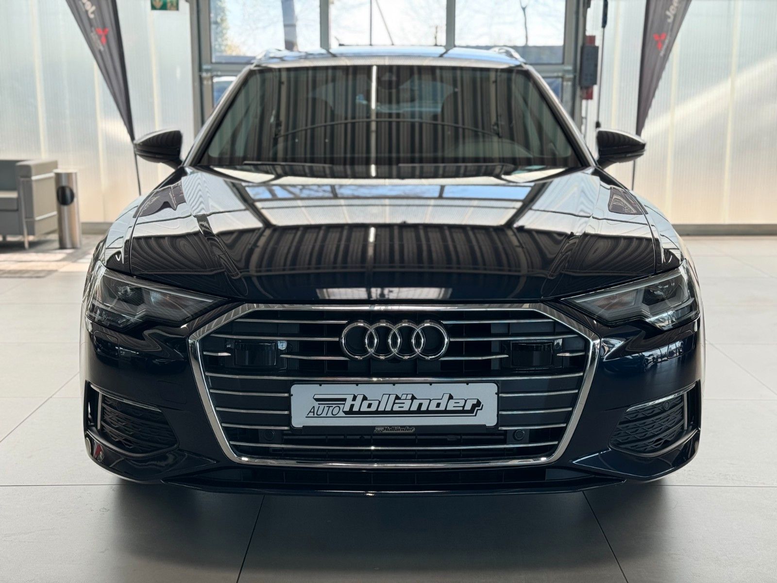 Fahrzeugabbildung Audi A6 Avant 45 TFSI design Business+Assistenz-Paket