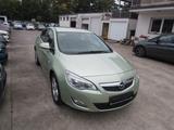 Opel Astra J Lim. 5-trg. Design Edition,KLIMA,ALU. - Opel Astra: Design Edition