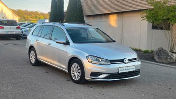 Volkswagen Golf - 3
