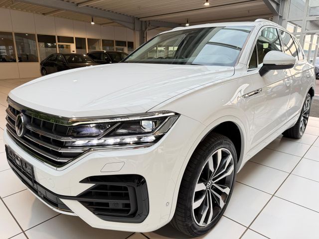 VW Touareg 3.0 Elegance 4M R-Line Pano 360°StHeizun