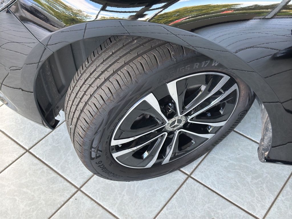 Fahrzeugabbildung Mercedes-Benz B 200 PROGRESSIVE*PANO*DISTR*KEYL*KAM 360°*SOUND