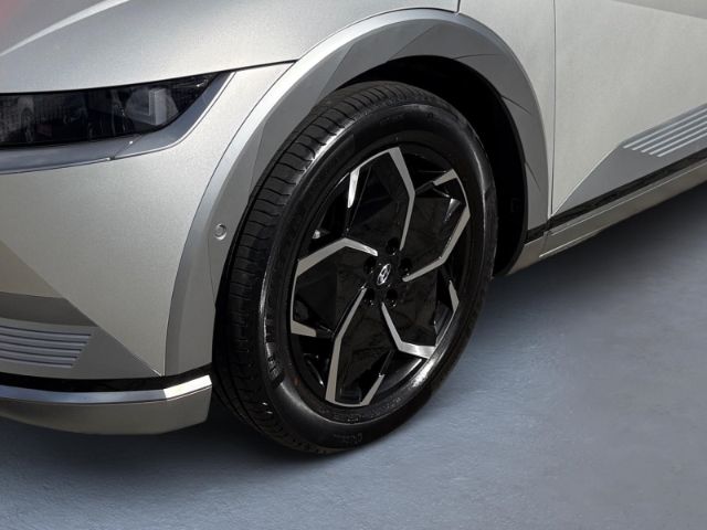 Fahrzeugabbildung Hyundai IONIQ 5 Uniq Elektro +KLIMA+LEDER+PDC+RFK+ACC+UV