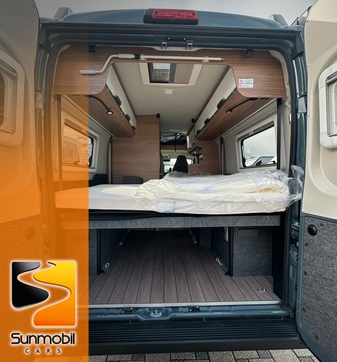 Fahrzeugabbildung Knaus BoxLife 600 ME Platinum Selection Aufstelldach