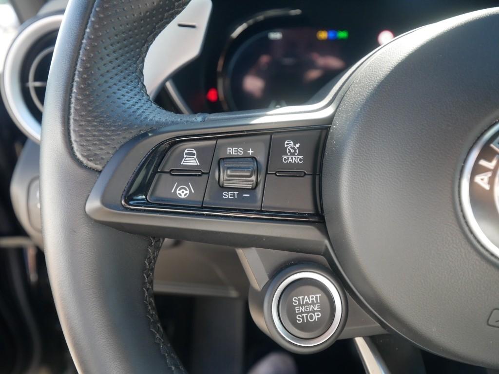 Alfa Romeo Giulia VELOCE 2.0 TURBO 16V 280 PS AT TECHNOLOGI, миниатюра 16