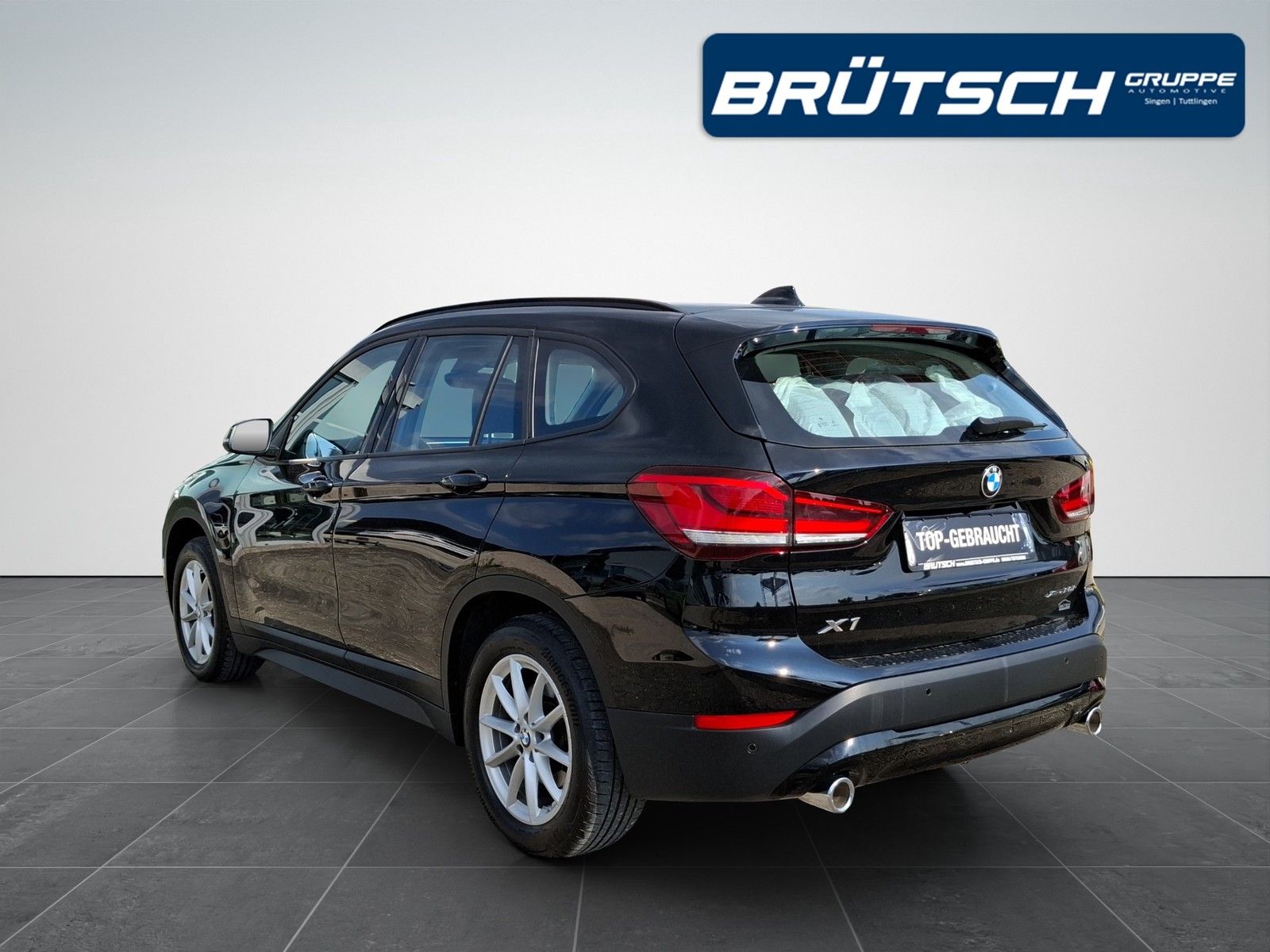 BMW X1 xDrive 20 i Advantage AUTOMATIK / AHK / NAVI - Image 3