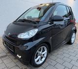 Smart ForTwo Cabrio Aut.Klima,Leder,Navi,Kamera,Alu - Smart Gebrauchtwagen von 2011