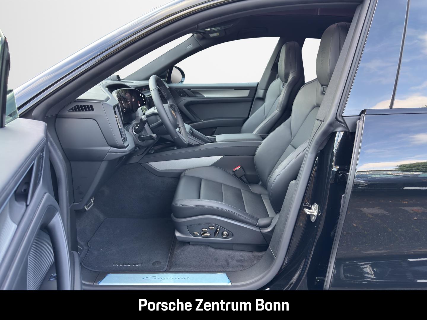 Porsche Cayenne Coupe Electric HA-Lenkung Head-Up BOSE