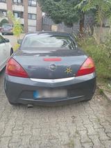 Opel Tigra 1.8 - Opel Corsa mit Benzin-Antrieb: Cabrio
