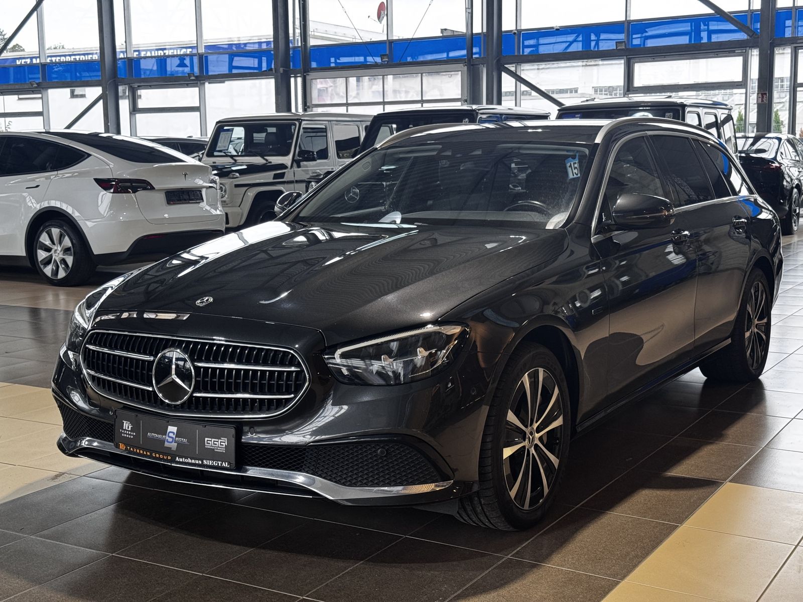 Mercedes-Benz E 300 de 4Matic Busines Leder Ambiente Luftfeder imagem 2