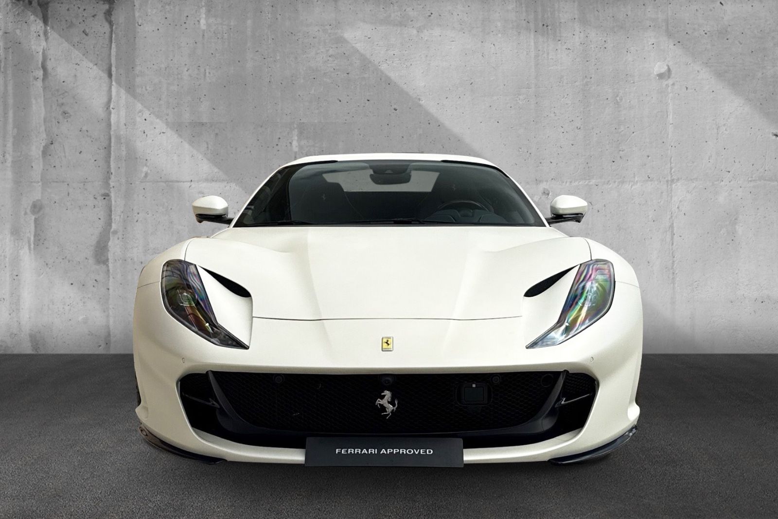 Fahrzeugabbildung Ferrari 812 GTS*Atelier*Blue Carbon*Painted Shields