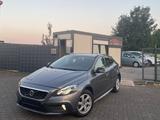 Volvo V40 Cross Country T4 You! AWD*Automatik*SH* - Volvo: A40