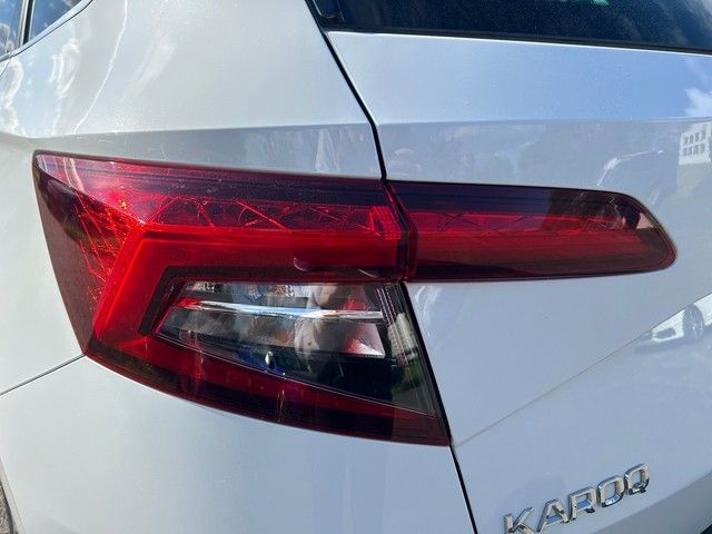 Fahrzeugabbildung SKODA Karoq 2.0TDI Clever LED+TEMPOMAT+AHK+NAVI+++