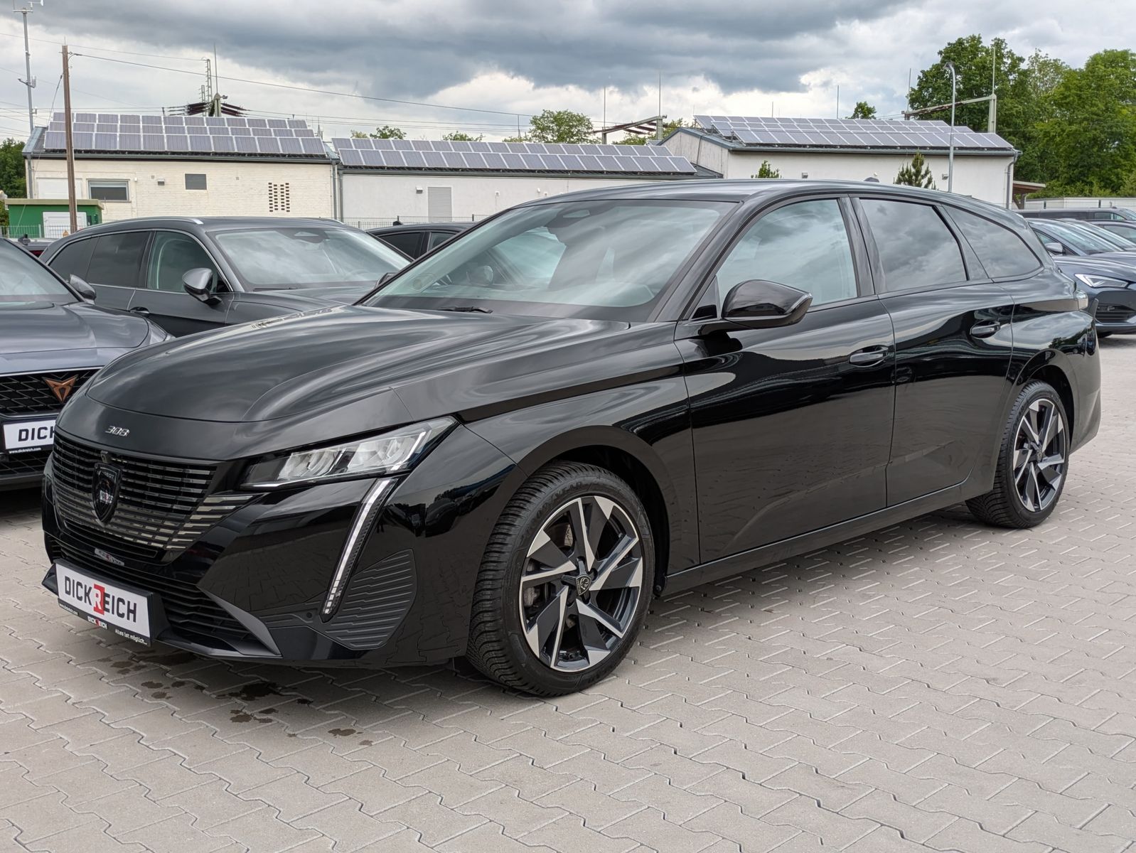 Fahrzeugabbildung Peugeot 308 Allure 1.2 AHK*360°KAMERA*ACC*LED*GARANTIE