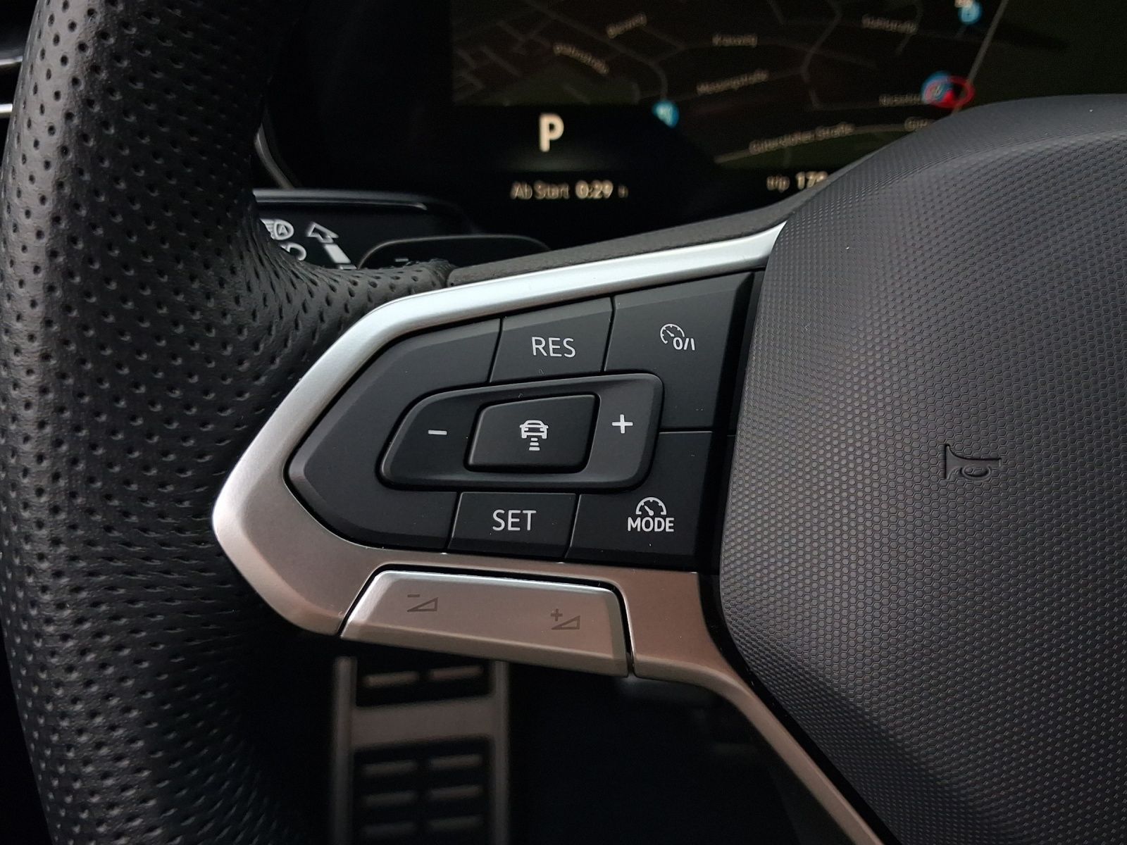 Volkswagen Touareg - Bild 13