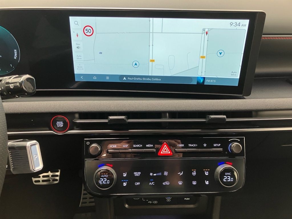 Fahrzeugabbildung Hyundai TUCSON FL HEV (MY26) 1.6 T-GDi (239 PS) 6-AT 2WD