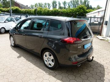 Opel Zafira - 9