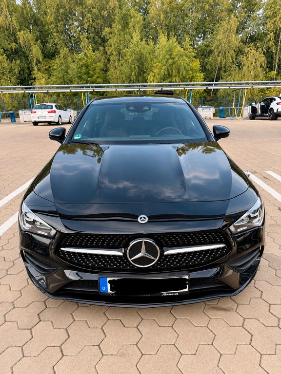 Image of Mercedes-Benz CLA 200