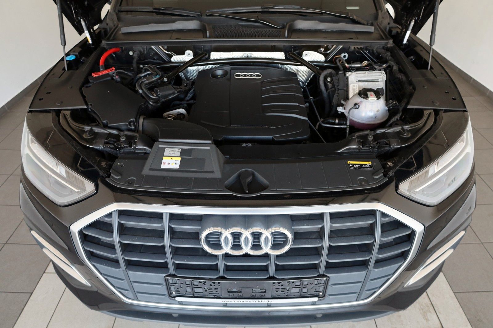 Fahrzeugabbildung Audi Q5 35 TDI, Leder, Navi, LED, SH