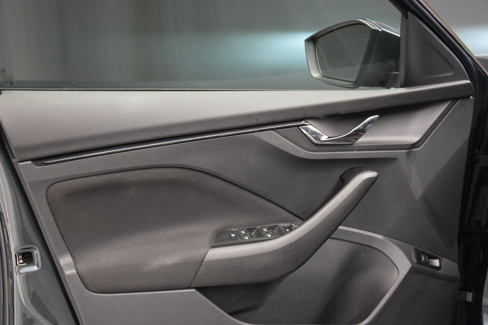 Fahrzeugabbildung SKODA Kamiq Ambition TDI DSG AHK Business Amundsen LED